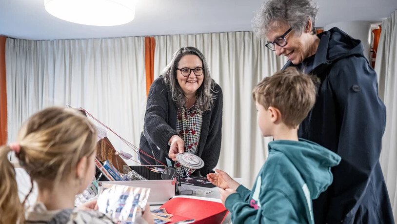 Ein neues Projekt: Heidi Theus, die Leiterin der Stadtbibliothek, lässt hinter die Kulissen blicken. 