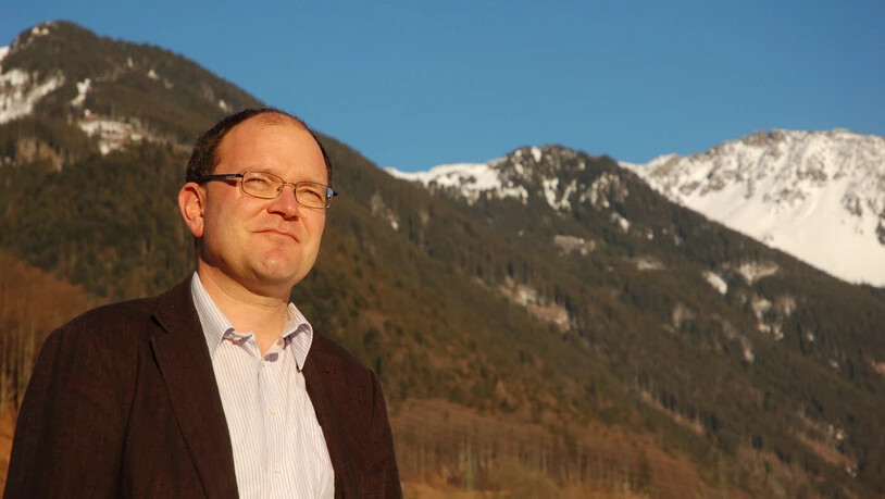 Der «oberste Lehrer»: Peter Zentner freut sich, in letzter Minute doch noch eine Lehrperson gefunden zu haben.