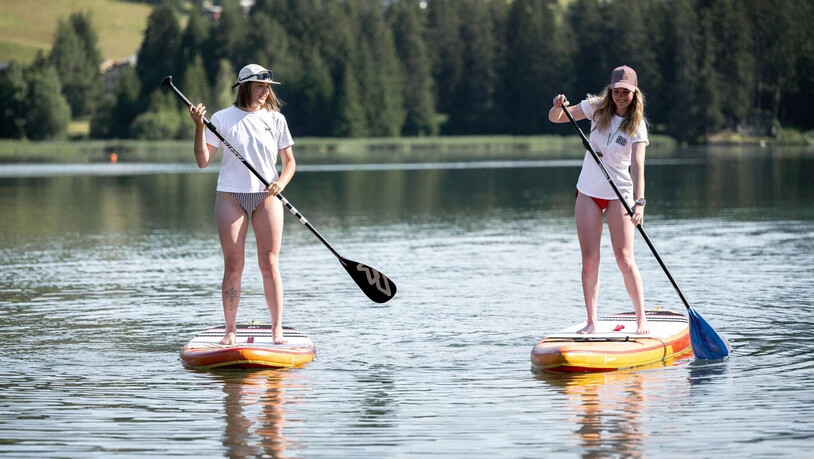 Abenteuerlich: Den Heidsee kann man mit eigenen oder gemieteten Stand-up-Paddeln geniessen. 