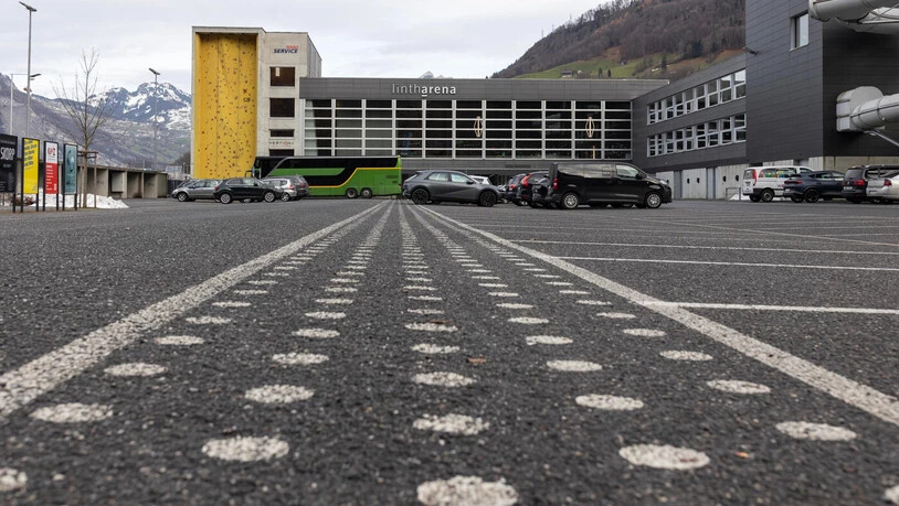 Ein teures Pflaster: Die Lintharena vermietet am Esaf ihre Parkplätze.