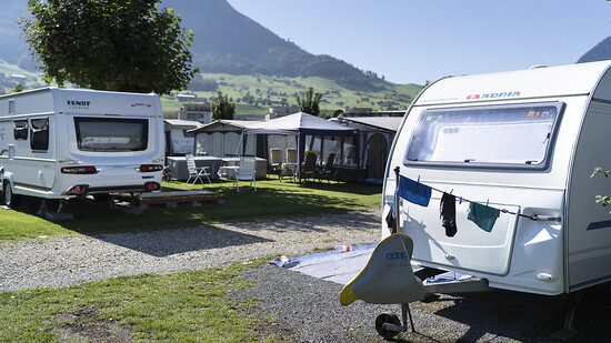 Für Schweizer Campingplätze, Jugendherbergen und für die Vermieter von Ferienwohnungen zeichnet sich ein gutes Sommergeschäft ab. Die Buchungszahlen liegen auf einem sehr hohen Niveau.(Archivbild)