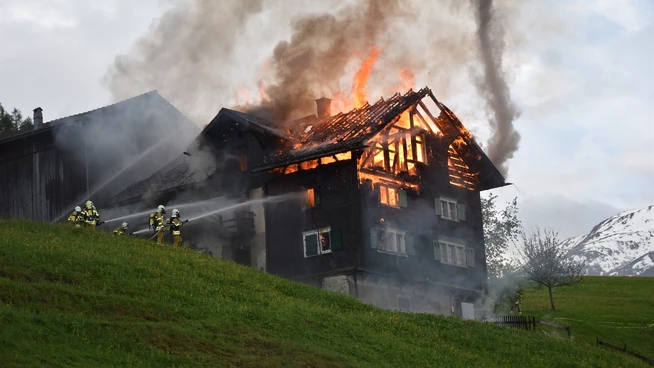 Die Feuerwehr gab vollen Einsatz...