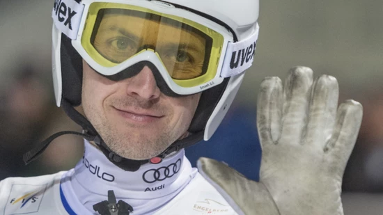 Simon Ammann ist an der Vierschanzentournee dabei