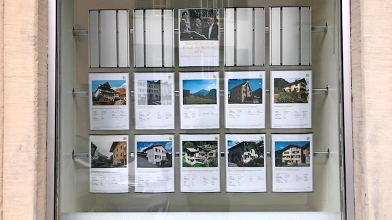 Zu verkaufen: In Glarus und Glarus Süd sind die Preise für Einfamilienhäuser trotz Corona leicht gestiegen. 