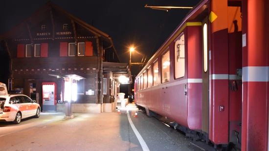 Zum Unfall kam es am Bahnhof von Rabius.