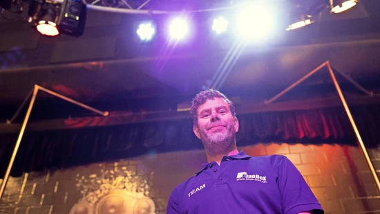 Das Leben kehrt zurück: Nach acht Monaten Unterbruch findet heute Mittwoch in Thomas Walkers «Bluebox» wieder eine Party statt. 