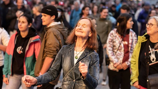 Endlich wieder Openair: Das Publikum hat grosse Erwartungen an die Künstlerinnen und Künstler am diesjährigen Sound of Glarus.