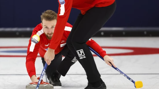 Skip Yannick Schwaller spielt seine Präzision aus