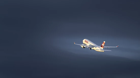 Schweizerinnen und Schweizer kennen keine Flugscham: "Die Leute wollen wieder fliegen", sagte ITS-Coop-Travel-Chef Andi Restle im Interview mit der "SonntagsZeitung". (Archivbild)
