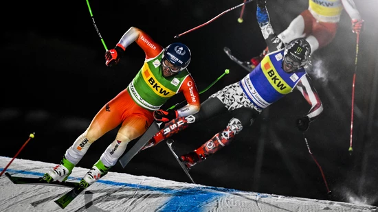 Action am Nachtrennen: Die Skicrosserinnen und Skicrosser kehren in zwei Wochen nach Arosa zurück.