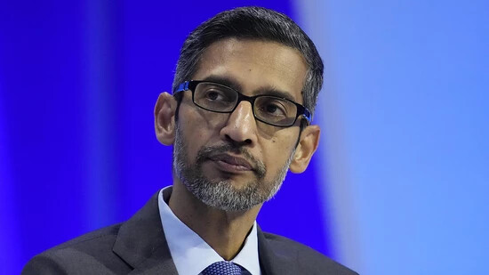 Der Vorstandschef des Google-Mutterkonzerns Alphabet, Sundar Pichai, hält ein weltweites Regelwerk für den Einsatz von Künstlicher Intelligenz für notwendig. (Archivbild)