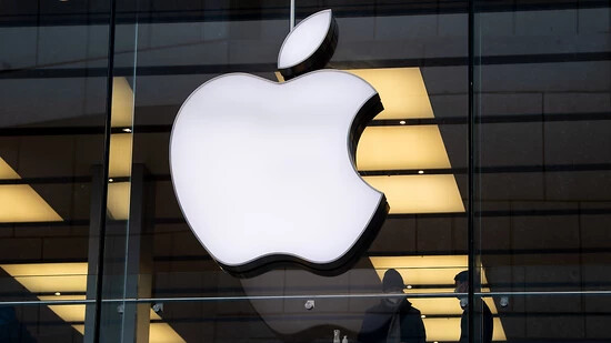 Apple will den Wechsel von einem iPhone auf ein Android-Smartphone in der EU im kommenden Jahr nutzerfreundlicher gestalten. Der Konzern kündigte das als Teil der Umsetzung von Vorgaben des Digitalgesetzes DMA (Digital Markets Act) am Donnerstag an. …