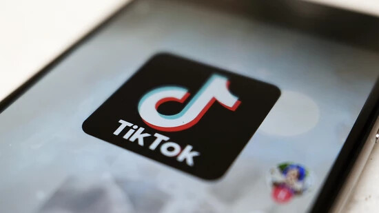 Im US-Kongress ist ein Gesetzentwurf auf dem Weg, der zur Verbannung von Tiktok aus amerikanischen App-Stores führen könnte. (Archivbild)