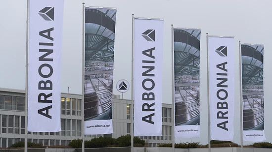 Die Thurgauer Firma Arbonia hat das Geschäft mit Heizungen, Lüftungen und Klimatechnik nach China verkauft. Nun bleibt dem Unternehmen einzig die Abteilung mit Türen. Mit dieser hat das Management allerdings hohe Ambitionen. (Archivbild)