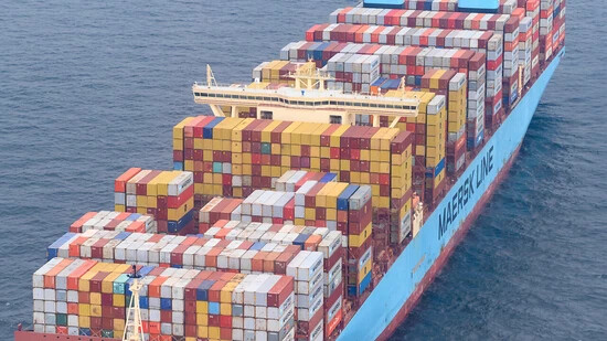 Wegen Huthi-Rebellen: Die Lage im Roten Meer hat laut Maersk Verzögerungen und Kapazitätsengpässe zur Folge. (Archivbild)