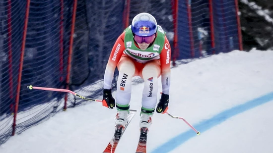Erneut auf dem Podest: Fanny Smith fährt auch im zweiten Rennen auf der Reiteralm auf den 2. Platz