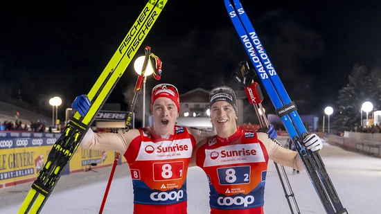 Ein Duo, das zusammen Grosses erreichen will: Valerio Grond (re.) und Janik Riebli nach ihrem 2. Platz beim Weltcup in Davos