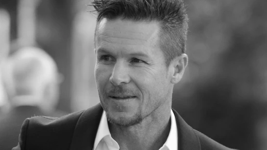 ARCHIV - Preisträger Felix Baumgartner kommt zur Steiger Award Auszeichnung. Foto: Caroline Seidel-Dißmannel/dpa