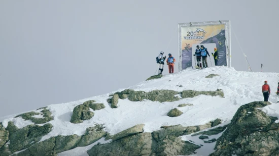 Auch im Jahr 2022 starten zahlreiche Stars der Freerider-Szene in Silvaplana am Parallel Wettkampf.