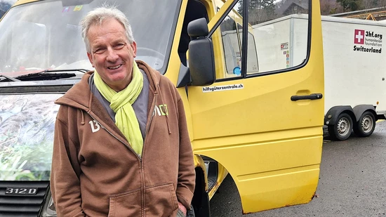 Wird nicht müde zu helfen: Der Glarner Hansjürg Hess möchte nochmals Hilfsgüter für die ukrainische Bevölkerung sammeln. 