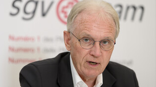 Hans-Ulrich Bigler, Direktor des Schweizerischen Gewerbeverbands (SGV), an einer Medienkonferenz in Bern im Juni 2021. (Archivbild)