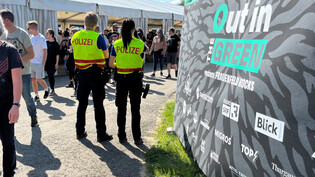 Das Festival "Out In The Green" in Frauenfeld verlief friedlich. Die Kantonspolizei Thurgau war mit Patrouillen auf der Allmend unterwegs.