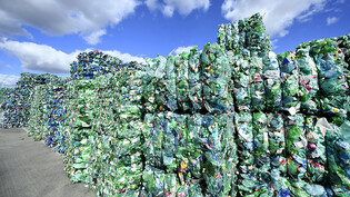Auch biologisch abbaubarer Plastik braucht Jahre für die Zersetzung. (Archivbild)