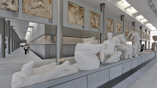 Teile des Parthenon-Frieses sind im Akropolis-Museum in Athen und weitere Teile im British Museum in London. (Archivbilder)
