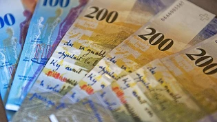 Geld, Noten, Wertpapier, 200er-note, Notenbündel, Sparen,