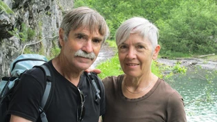 Emil Zopfi erzählt persönlich über Menschen, die ihn begleitet, beeinflusst und bereichert haben, auch seine Ehefrau Christina.