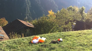 In Maladers ist am Mittwochnachmittag ein Gleitschirm abgestürzt.