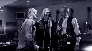 Das Komponisten-Trio: Mister Gotthard Leo Leonie (von links), Gotthard-Sänger Nic Maeder und Francois Rossi, Leadsänger von Status Quo.