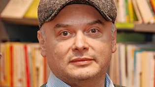 Catalin Dorian Florescu berichtet den Glarnern von Reisen in seine alte Heimat.