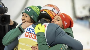 Jubel der Favoriten: Die deutschen Skispringer feiern ihren WM-Titel im Mixed
