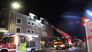 In einer Wohnung an der Ringstrasse in Chur brach in der Silvesternacht Feuer aus.