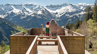 Gesucht in Elm und Braunwald: Zwei Social Media affine Personen, die viel in den Glarner Bergen unterwegs sind und dabei stets die Kamera mitnehmen.