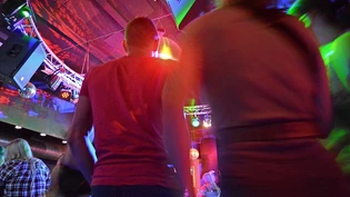 Sicherheit geht vor: Im «Bluebox» in Niederurnen muss jeder Gast die Personalien richtig angeben. 