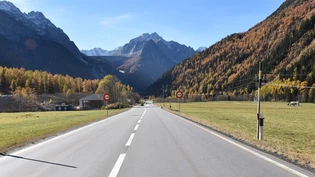 Mit 127 km/h wurde der italienische Autofahrer auf der Malojastrasse vom Messgerät erfasst.