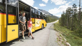 Ab nächsten Winter sollen Gäste im Unterengadin und Val Müstair mit der Gästekarte auch den ÖV nutzen können.