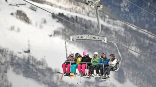 Kommt eine Zertifikatspflicht in Skigebieten? 