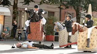 Wetter, Kleinkunst, diverse Foodtrucks: Am Samstag verwandelte sich Glarus in eine sehr präsentable (Klein-) Stadt.