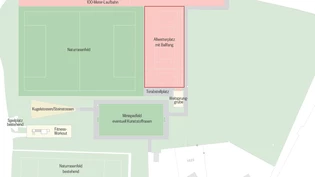 Im Zentrum der Sanierung steht der Ersatz des Sandplatzes. Dieser wird durch ein kleineres Naturrasenfeld und einen neuen Allwetterplatz ersetzt. Neu ist zudem ein Mini-Spielfeld sowie ein Fitness-Workout-Bereich geplant.