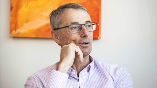 Markus Hauser spricht über die Unterschiede zwischen Glarnersteg- und Spitalleitung. 