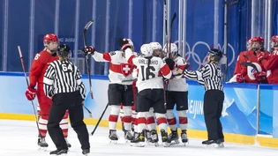 Die Schweizerinnen bejubeln das 2:1