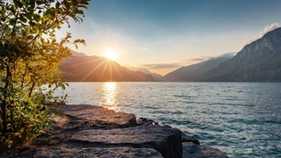 Wie im hohen Norden: Die Landschaft am Walensee erinnert an einen norwegischen Fjord.

