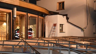 Glück im Unglück: Das Hotel befindet sich im Umbau und ist deshalb unbewohnt.