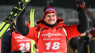 Der Schweizer Biathlet Niklas Hartweg freut sich über seinen ersten Podestplatz im Weltcup