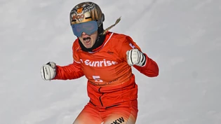 Julie Zogg: Die Schweizer Alpin-Snowboarderin schreit ihre Freude heraus.