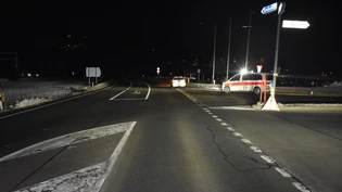 Nach dem Unfall: An den beiden beteiligten Autos entsteht ein Sachschaden von insgesamt über zehntausend Franken.