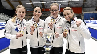 Das erfolgreiche Quartett (von links): Briar Schwaller-Hürlimann, Carole Howald, Alina Pätz, Silvana Tirinzoni.